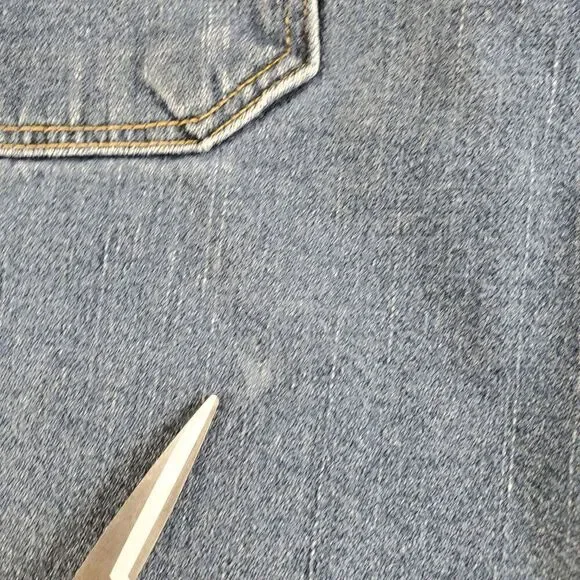 Vintage Eddie Bauer Shorts Mens 36 Blue Cargo Dark Wash Denim - Picture 2 of 10